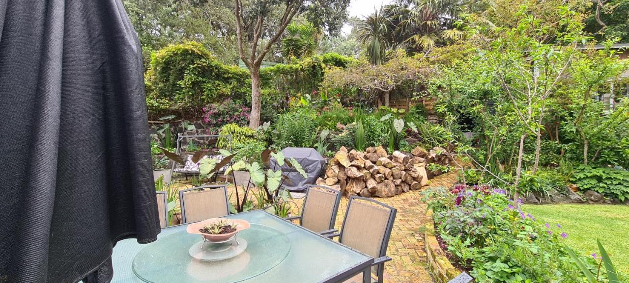 Dovecote House Panzió Auckland Kültér fotó