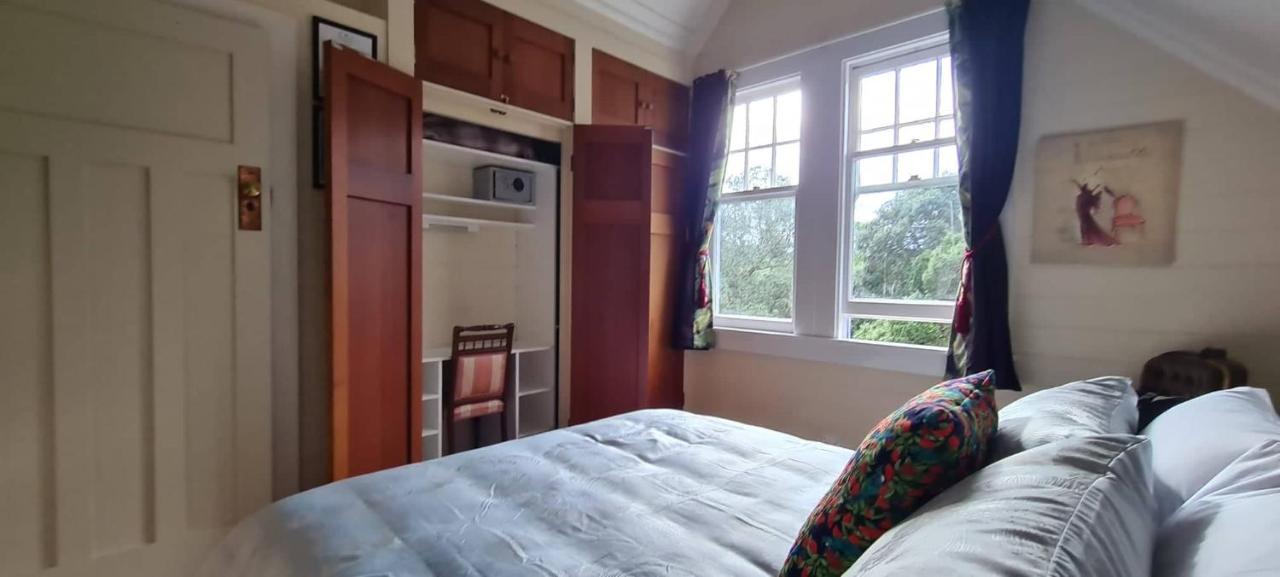 Dovecote House Panzió Auckland Kültér fotó